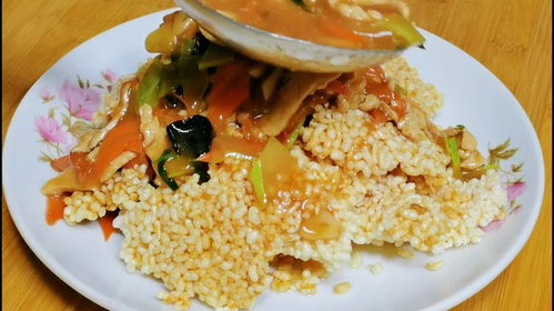 锅巴肉片的家常做法,营养丰富又美味,嫩滑开胃下饭,孩子特喜欢
